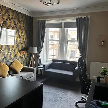 Stunning Apartment On Perth Rd-Mins From City Centre Dundee Exterior photo